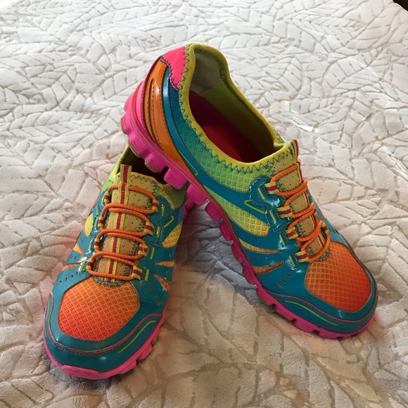 women's multi colored skechers